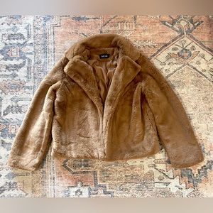 NWOT Fabrik Camel Faux Fur Jacket, Size Small